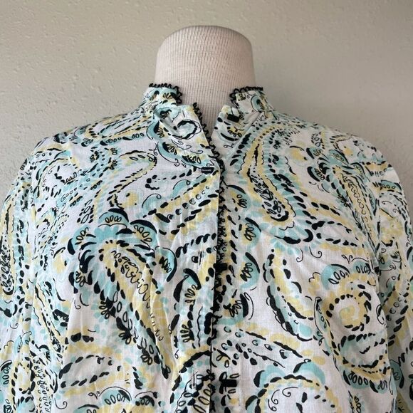 NWOT JH Collectibles Women’s Button Top Size M - Picture 2 of 5